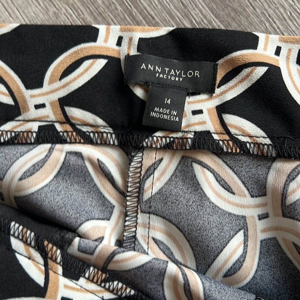 Ann Taylor dress pants - Picture 2 of 5